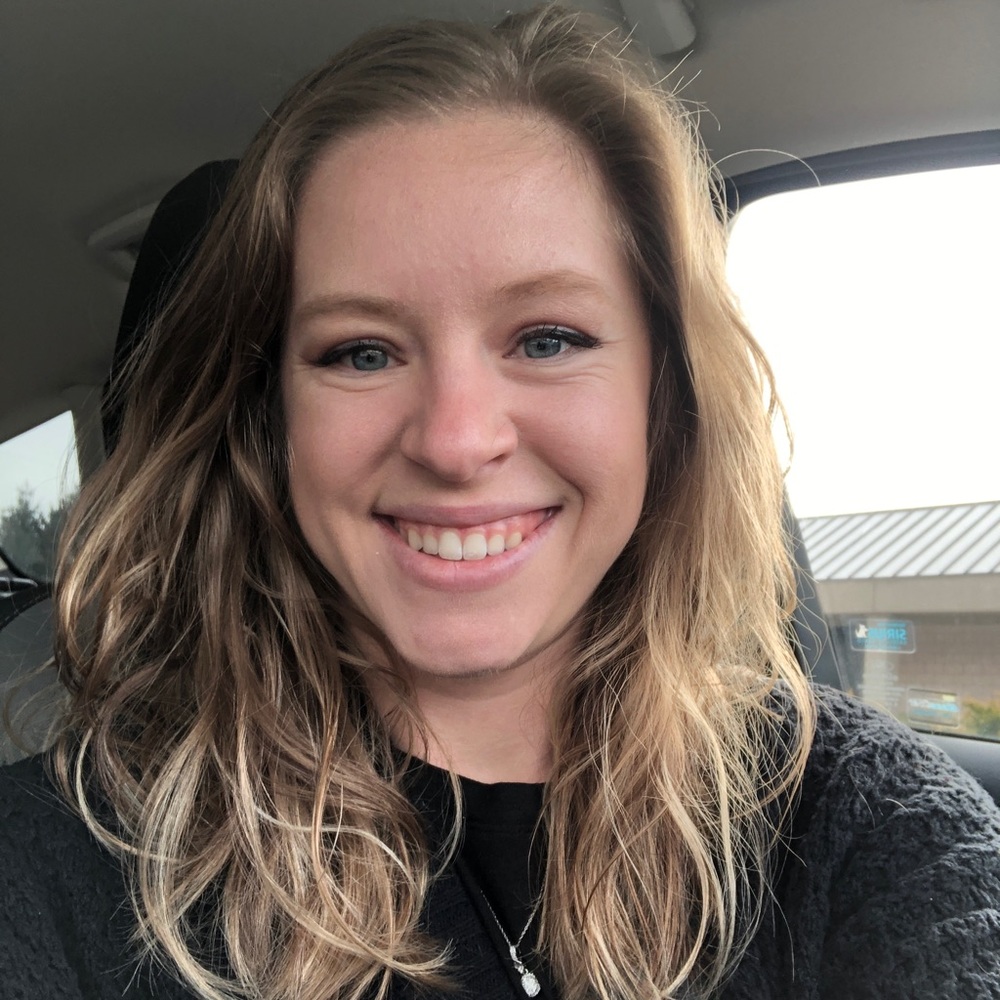 Meet your Posher, Alicia